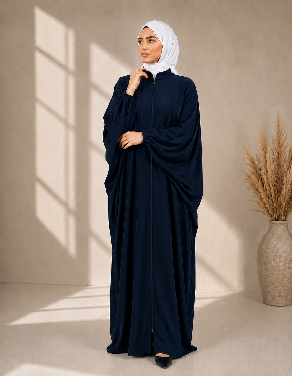 Une abaya élégante, fluide et ultra-confortable
